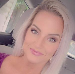 Meet your Posher, Hew